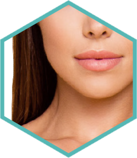 Morpheus8 skin remodelling Amsterdam - hexagon crop of a woman's face and neck Hexagon crop of a woman's face and neck for Morpheus8 skin remodelling in Amsterdam